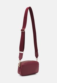 Tommy Hilfiger POPPY REFORM CAMERA BAG - Borsa a tracolla - rouge