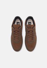 Veja V 90 - Sneakers basse - walnut/black