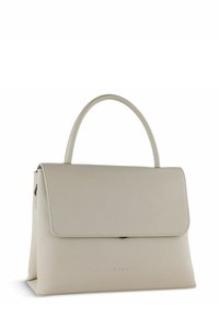 Borsa a mano in pelle beige con un design strutturato, manico superiore e chiusura a patta. Presenta logo impresso e texture liscia.