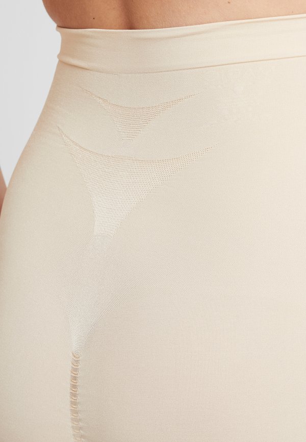 MAMA SUPPORTING SHORT - Body - latte4