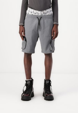 TECH - Shorts - grey