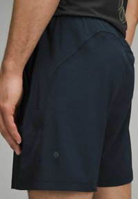 lululemon Sportiniai šortai - true navy