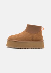 UGG - CLASSIC MINI DIPPER - Plateaustiefelette - chestnut Thumbnail-Bild 1