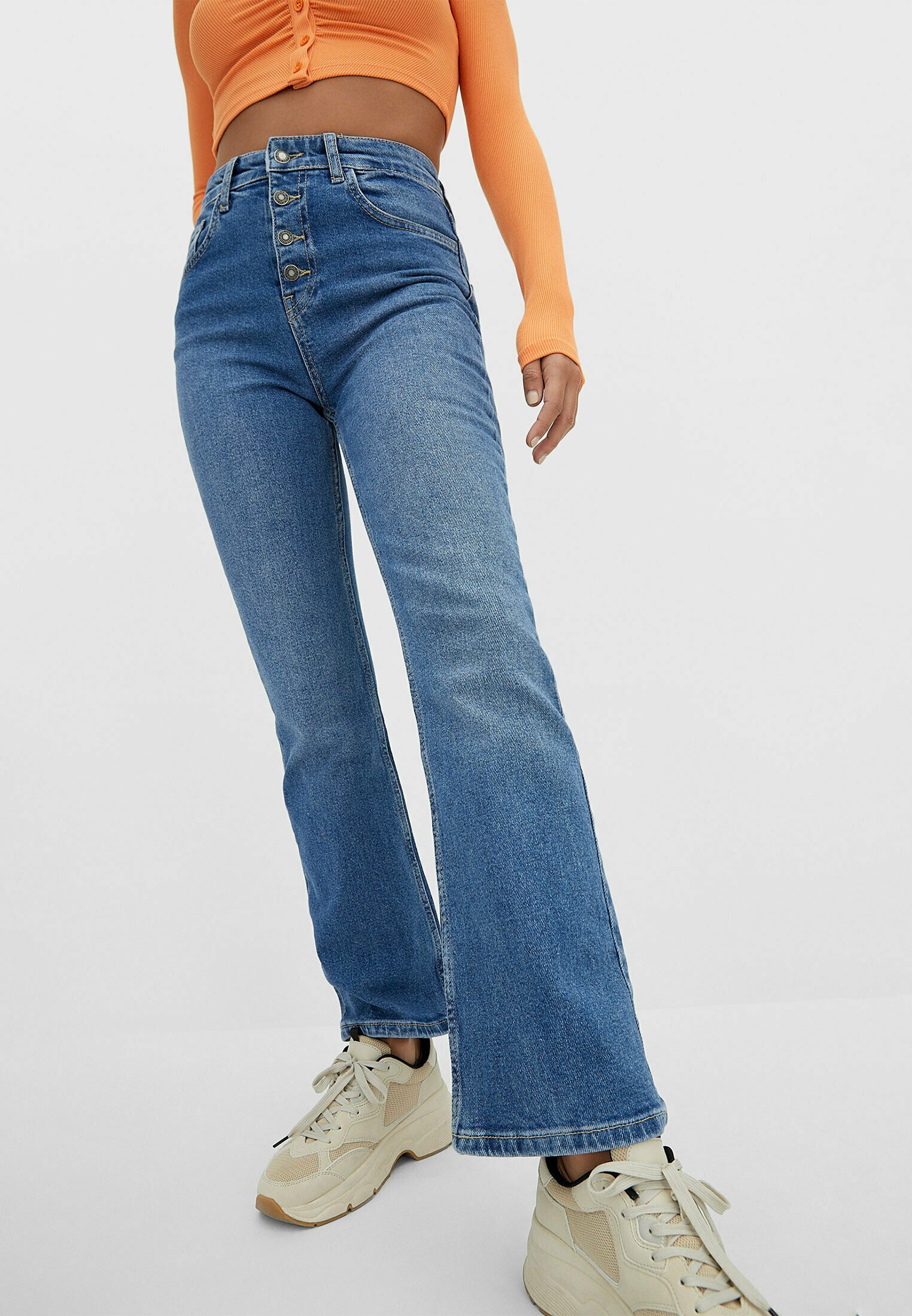 Stradivarius Jeans Bootcut - light blue/hellblau - Zalando.de