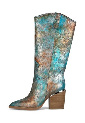 Stivale da cowboy a metà polpaccio con punta a punta, pelle multicolore turchese screpolata e arancione, e tacco a blocco in legno impilato.