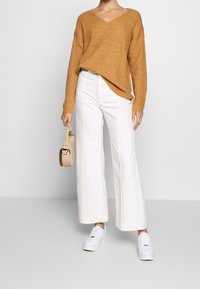 Vero Moda Sweter