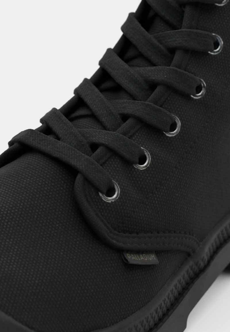 Palladium Pampa Hi Monochrome - Scarpe Da Ginnastica Unisex In Tela