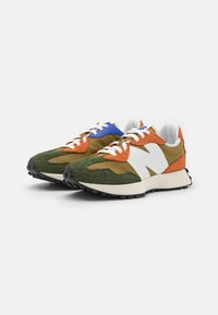 New Balance MS327 UNISEX - Matalavartiset tennarit - olive
