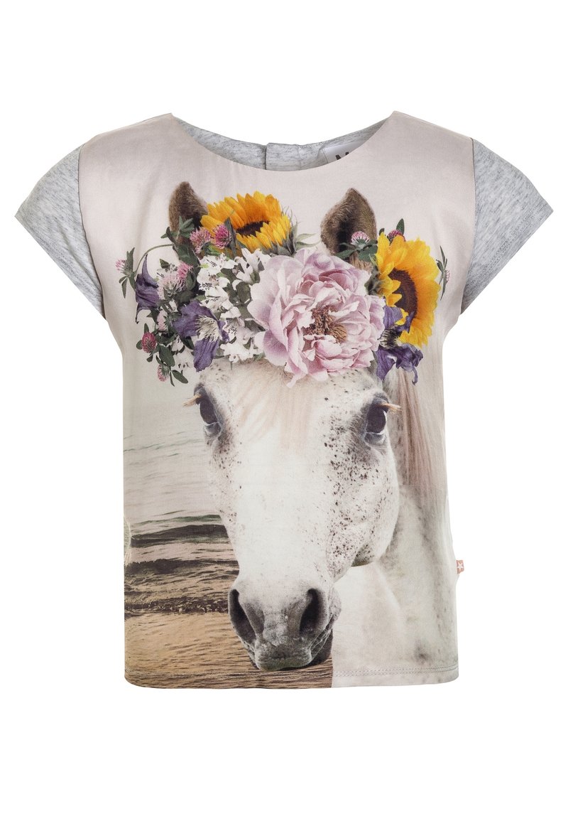Krátký rukáv top s grafikou hlavy koně a květinovými akcenty, tištěný na světlém pozadí. Šedé detaily na rukávech.