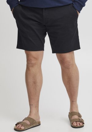 BHBPIERRE REGULAR FIT - Szorty