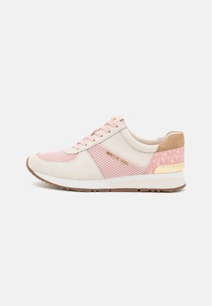 Sneakers - pink