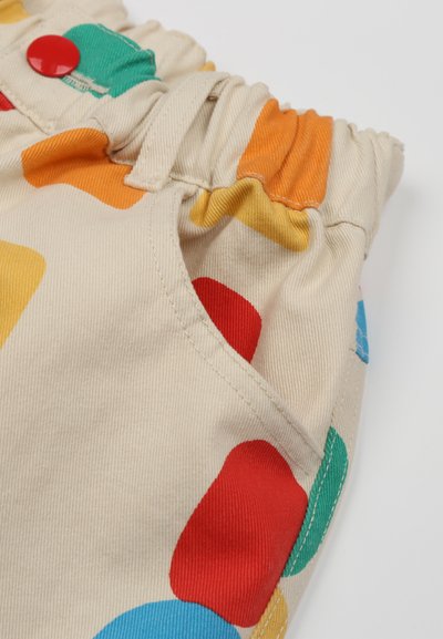 JELLY MALLOW SHAPE PANTS UNISEX - Avar lõikega teksad - ivory