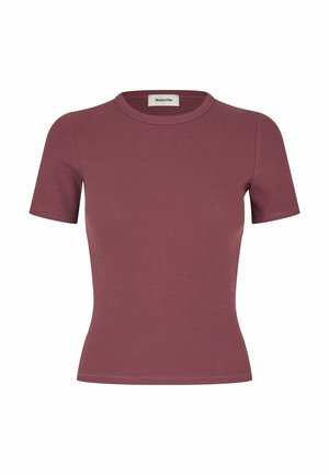 Kortærmet, tætsiddende ribstrikket top i afdæmpet mauve med rund halsudskæring og synligt Modström-mærke inde i kraven.