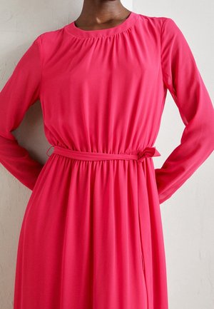 Vapaa-ajan mekko - red