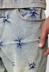 Don't Waste Culture SALEH UNISEX - Loose Jeans - pale