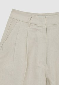 Calliope BERMUDA - Shorts - beige