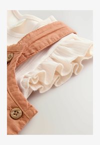 Non sélectionné, rust brown