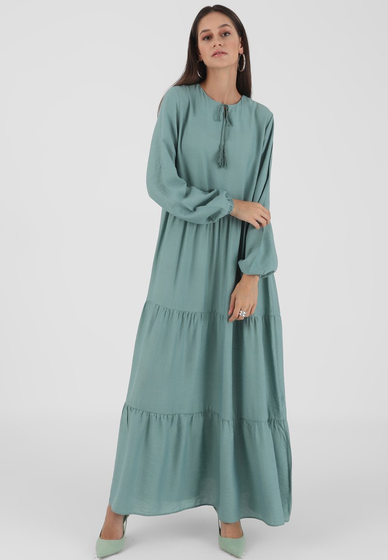 Modanisa ALMOND-CREW NECK-FULLY LINED-MODEST-REFKA - Robe longue - mint ...