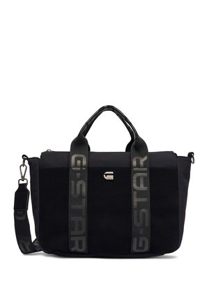 Czarna torba typu tote marki G-Star z szerokimi, oznakowanymi paskami na ramię, dwoma krótkimi uchwytami oraz odpinanym paskiem na ramię na krzyż.