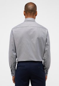 Eterna TWILLHEMD - COMFORT FIT - Hemd - grau