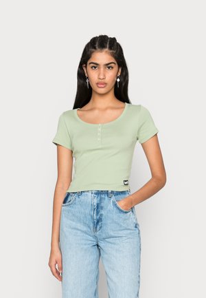 PEPPER HENLEY TEE - T-shirt basic - reseda