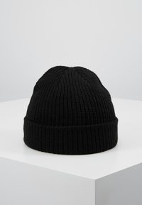 Vans CORE czarny