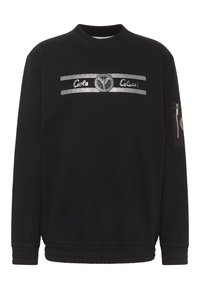 Sort sweatshirt med høj rund hals, featuring hvid grafisk print i midten og en lynlåslomme på venstre ærme.