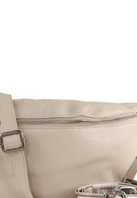 DrachenLeder TOSCANTO - Heuptas - beige
