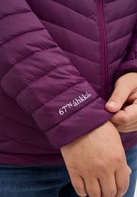 Áhkká WEIGHT W - Chaqueta de entretiempo - lila