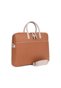 Tasje voor laptops in tan kleur met een gladde textuur, twee handgrepen aan de bovenkant en een afneembare beige schouderriem; heeft een ritsluiting en een voorkant vak.