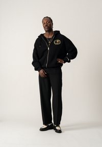 BLKVIS ZIP UNISEX - Camisola com fecho - black
