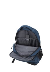 Blauwe rugzak met een ritsopening, voorzien van een ruime grijze binnenkant, gevoerde schouderbanden en een voorkant zak.