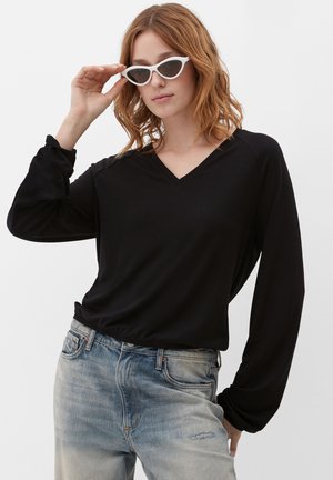 QS, MANCHES LONGUES ET ENCOLURE EN V - T-shirt à manches longues - schwarz
