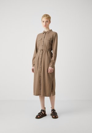 ONLCARO SHIRT DRESS - Marškininė suknelė - walnut