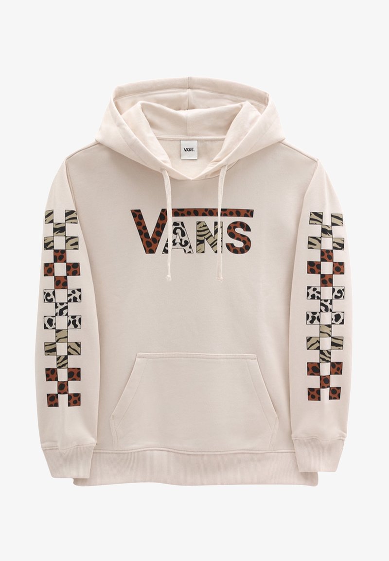 Sweat à capuche Vans couleur crème avec poche avant, logo Vans imprimé animalier sur la poitrine et motifs à carreaux imprimés animaux sur les deux manches.