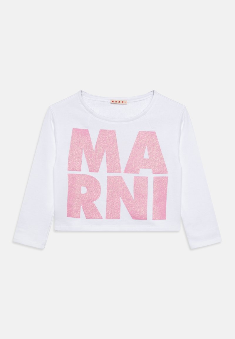 Chemise blanche à manches longues, courte, avec un grand texte pailleté rose "MARNI" imprimé à l'avant. Matière en coton douce et lisse. Encolure ronde.