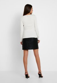 Morgan MALIKO - Maglione - off white