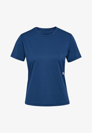 Niebieska sportowa koszulka z krótkim rękawem, okrągłym dekoltem i małym białym logo po prawej dolnej stronie.