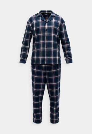 Geruite flanellen pyjama set met een marineblauwe basis en rode en witte vierkanten, lange mouwen, een notch-kraag en broek met elastische taille.