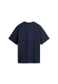 Camiseta de algodón azul marino con mangas cortas, un cuello redondo y una textura suave, sin logotipos ni patrones visibles en la parte trasera.