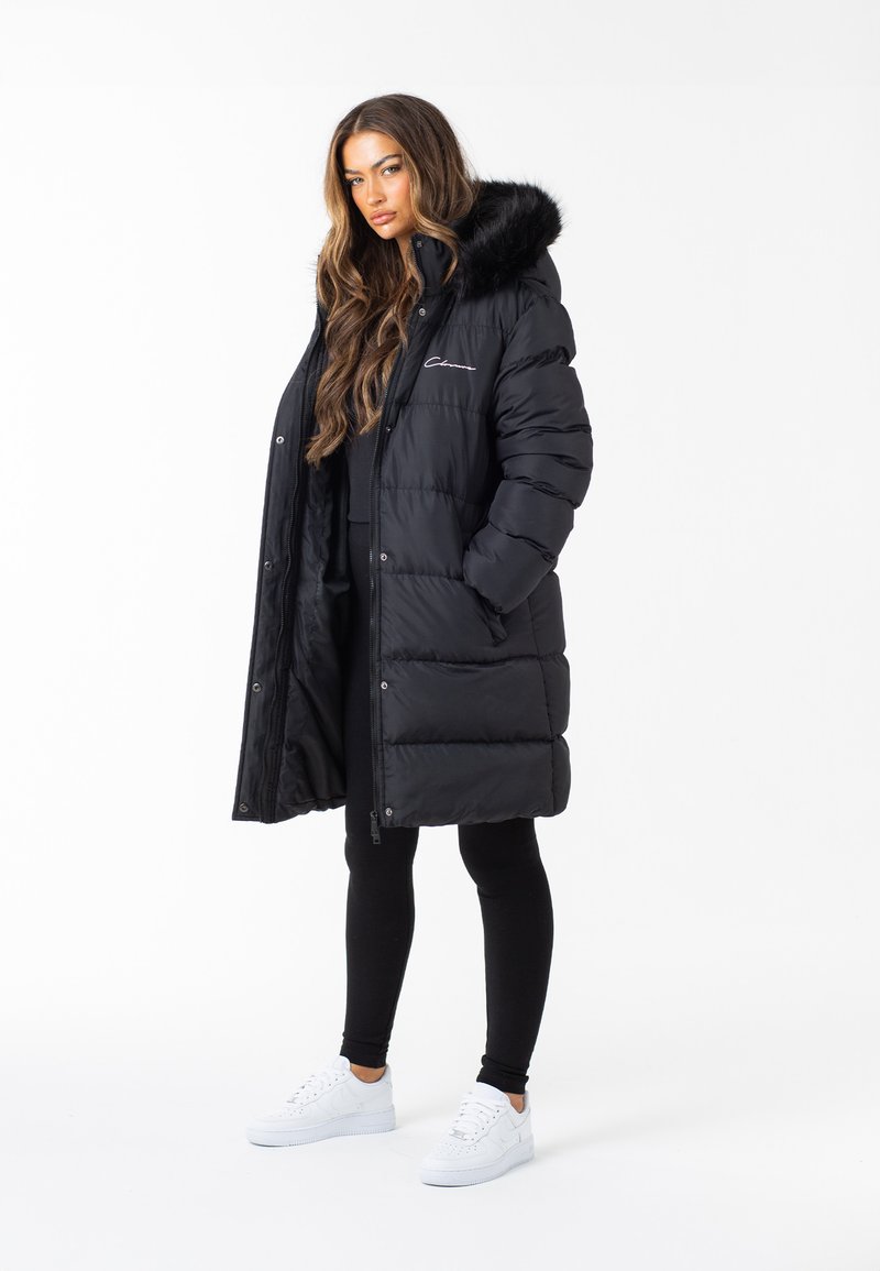 CLOSURE London LONGLINE PUFFER WITH FUR HOOD Winter coat black