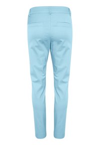 Heledad helesinine slim-fit püksid, nähtavad seljaga, millel on vöökohad ja kaks vale-taskut, valge tausta ees.