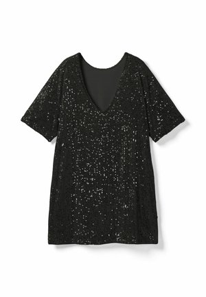 Rochie neagră cu paiete, cu decolteu adânc în V și mâneci scurte, având o suprafață texturată și croială lejeră, concepută pentru un aspect stratificat.