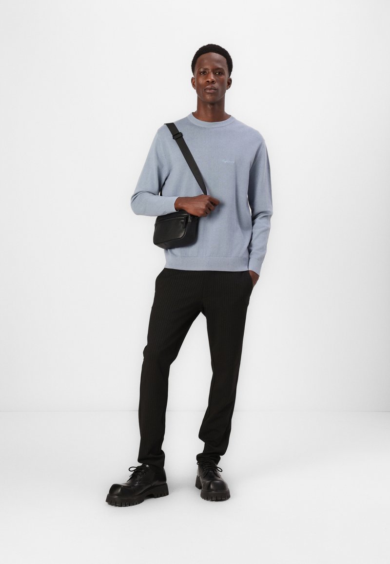 Pepe Jeans ESSENTIAL SWEATER Strickpullover light thames blue