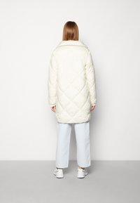 VILA Zimní kabát - off-white
