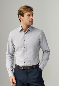 Next Hemd - damson pink