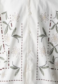 Jack & Jones JORSEAN RESORT - Shirt - cloud dancer