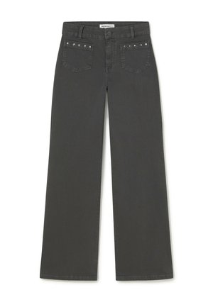 Jeans de corte ancho en gris con una textura suave, presentan remaches metálicos decorativos en los bolsillos traseros y un cierre de botón clásico.