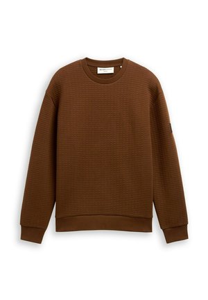 Sudadera marrón texturizada con cuello redondo, mangas largas y puños acanalados. Presenta una etiqueta en el escote y un dobladillo inferior recto.