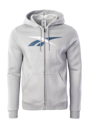 Světle šedá mikina na zip s předními kapsami, nastavitelnou kapucí se šňůrkou a modro-bílým abstraktním logem na hrudi.